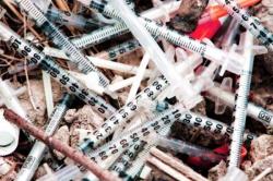 Επικίνδυνα τοξικά απόβλητα τα ληγμένα φάρμακα στα σκουπίδια