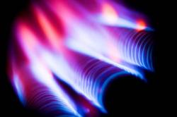Οι επιχειρήσεις «σαλπάρουν» με φυσικό αέριο