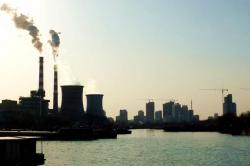 ΕΒΙΚΕΝ: Να διατηρηθούν οι εκπτώσεις στο βιομηχανικό ρεύμα