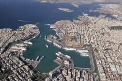 Υπεγράφη η σύμβαση για την αξιοποίηση του Πύργου, στο λιμάνι του Πειραιά
