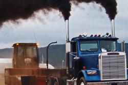 Volvo Trucks: «θα θέλαμε ισχυρότερα κίνητρα για τα φορτηγά χαμηλών ρύπων»