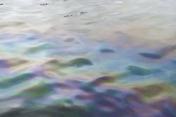 Αντιμετωπίστηκε η ρύπανση από πετρελαιοειδή σε θαλάσσια περιοχή του Κερατσινίου